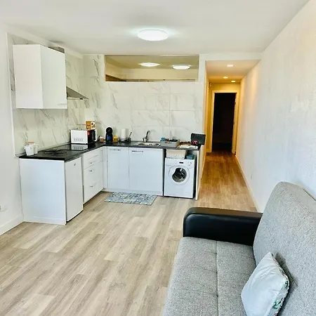 Castle Harbour 3* لوس كريستيانوس