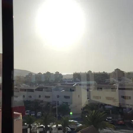 Castle Harbour Apartmanhotel Los Cristianos